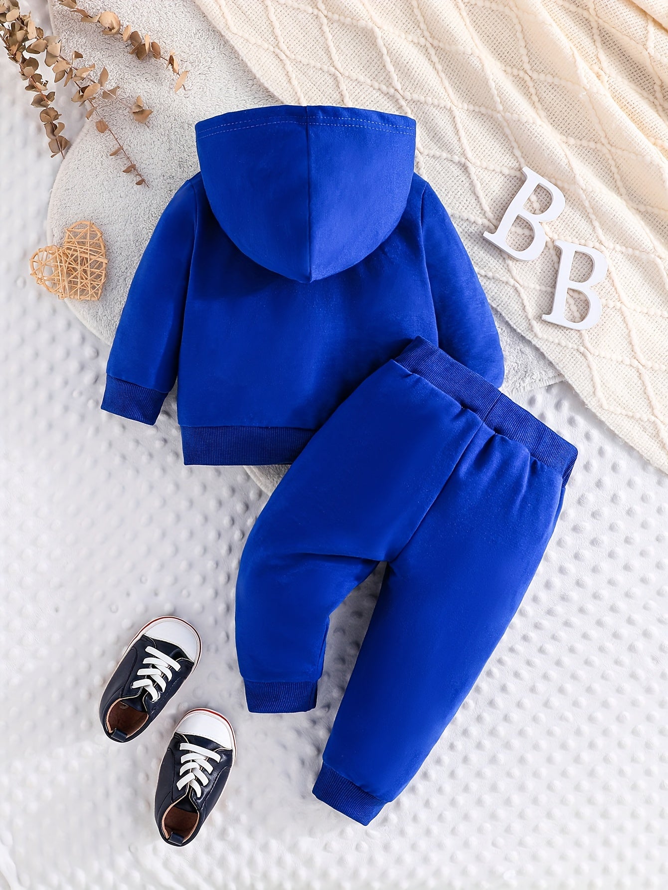 Fashion Set For Baby Boys, Featuring A Heart, 'Love Dad Mom'