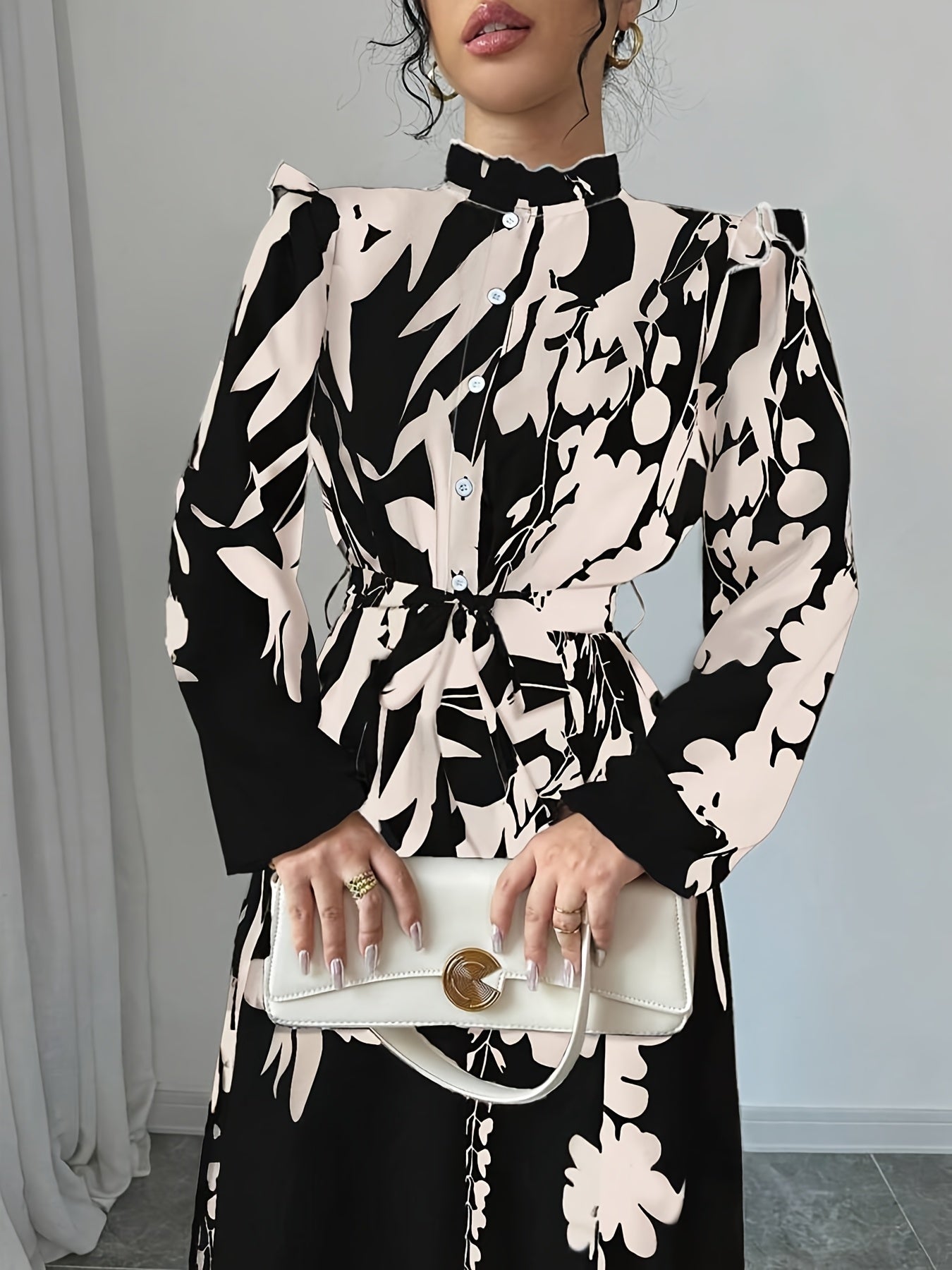 Elegant Floral Print Long Sleeve Dress.