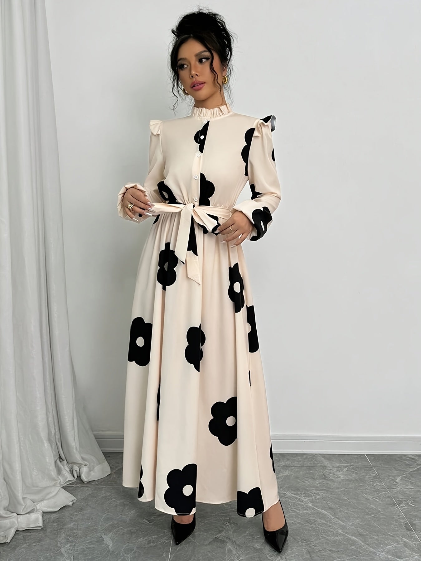 Elegant Floral Print Long Sleeve Dress.