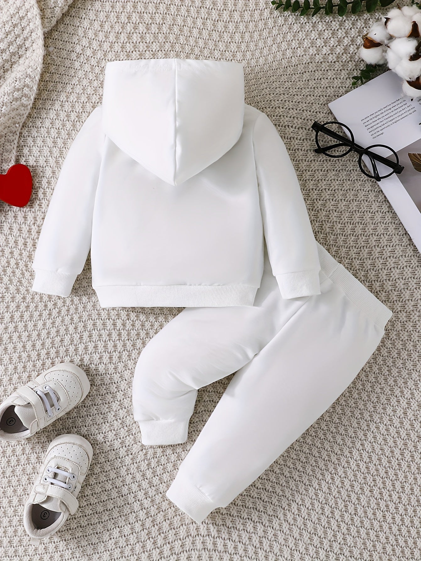 Fashion Set For Baby Boys, Featuring A Heart, 'Love Dad Mom'