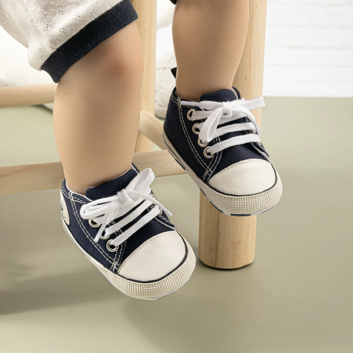 Newborn Baby Canvas Shoes Gender-free Multiple Color