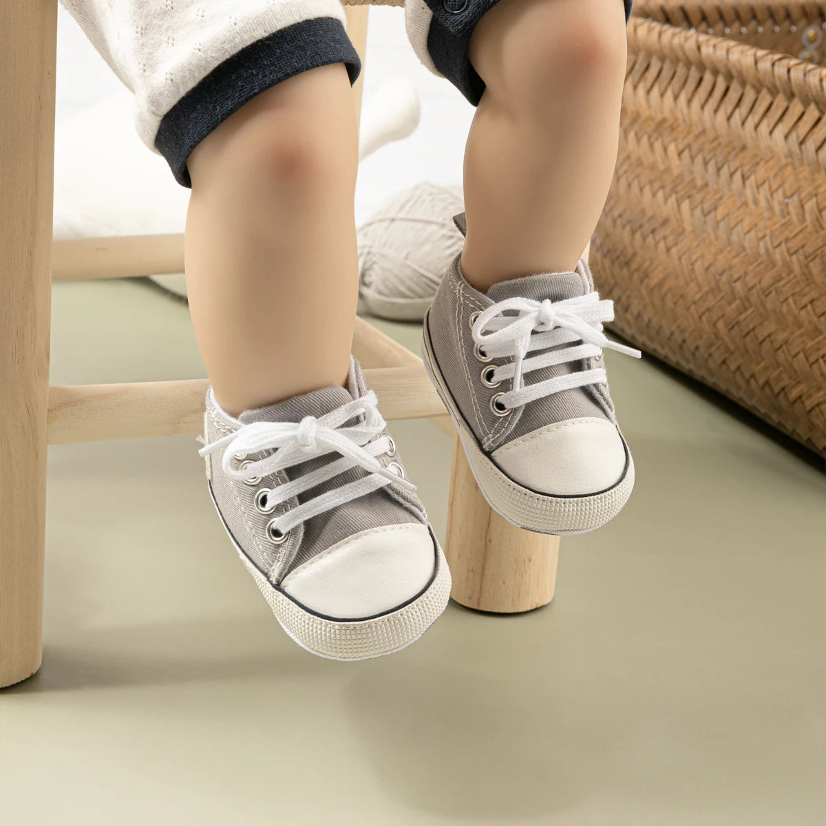 Newborn Baby Canvas Shoes Gender-free Multiple Color