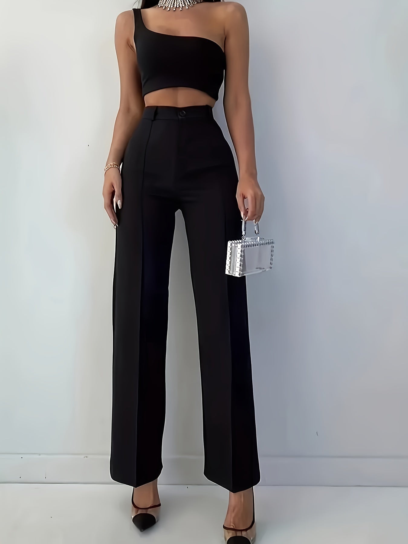 Women's Black Straight Pants | Product Universal