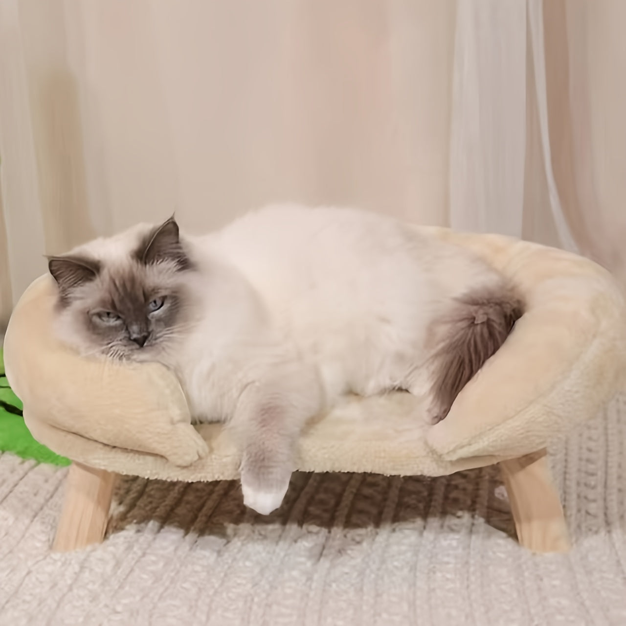 Dreamy Lounger Cat Sofa | Product Universal