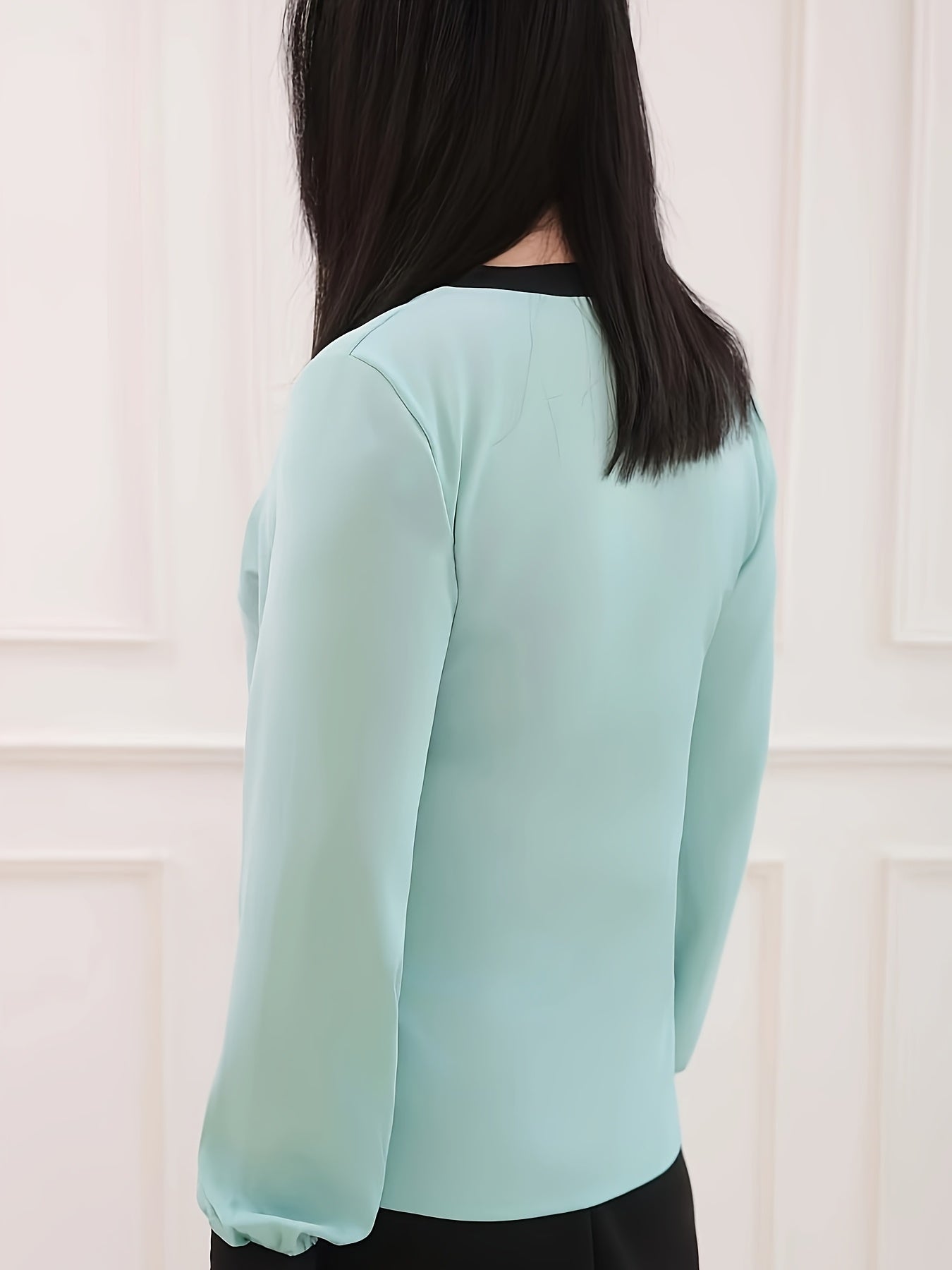 1,Women's Elegant Blouse.