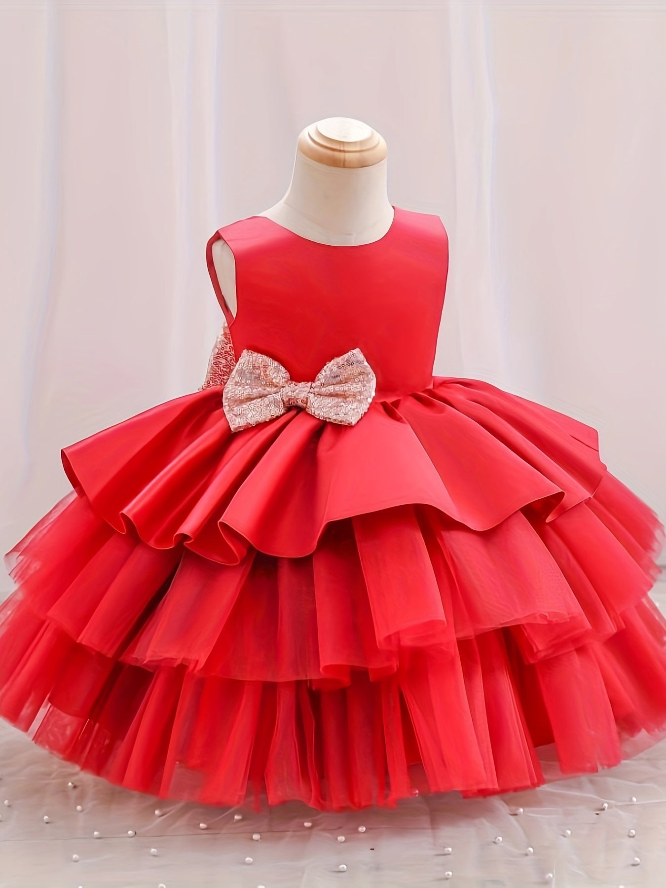 Adorable Girls' Princess Dress with Bowknot .