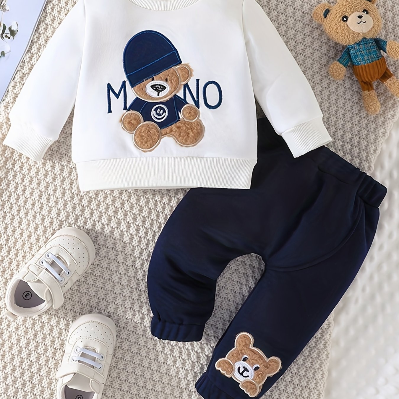 Baby  Cute Little Bear Print Sweatshirt Set, Long Sleeve Round Neck Top