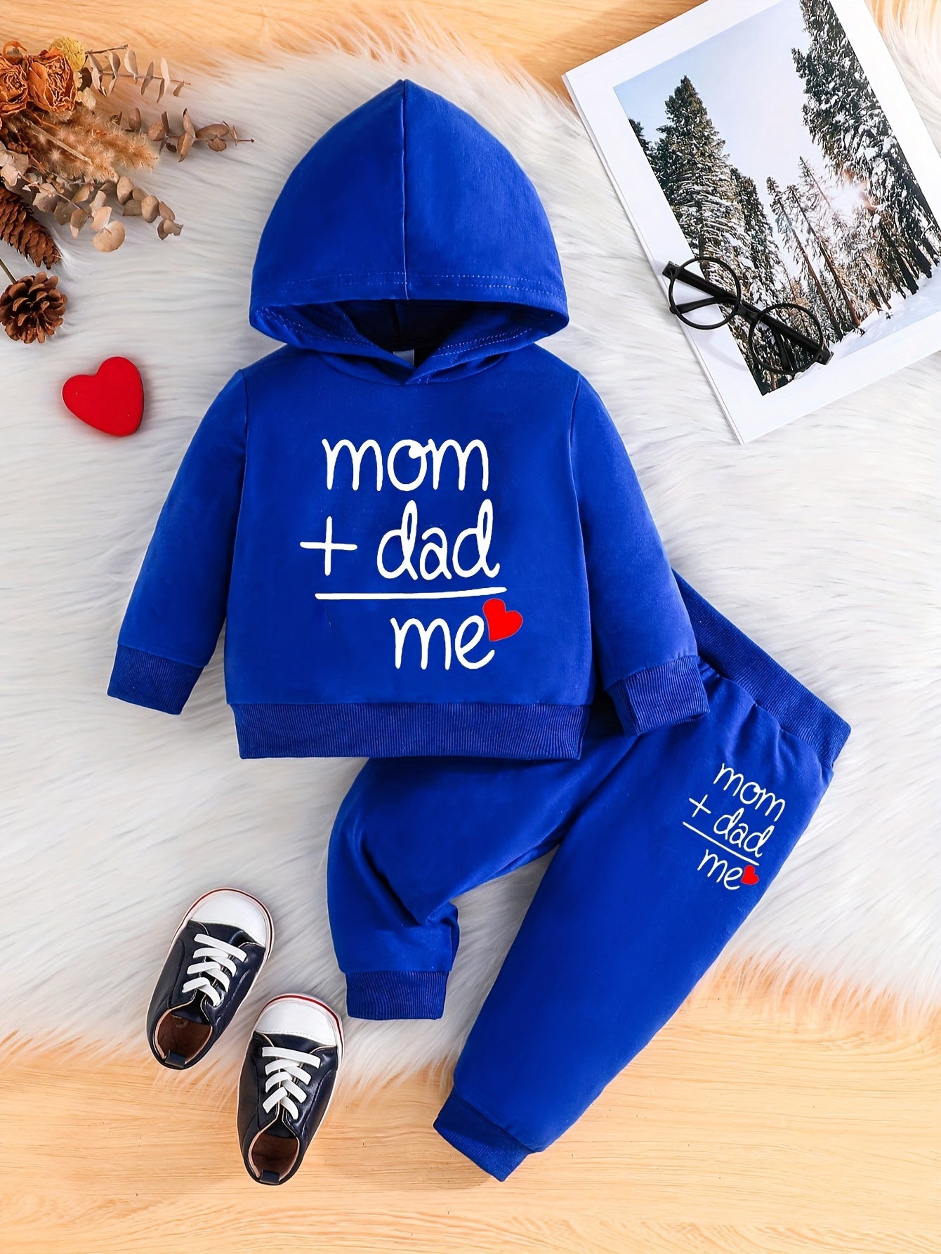 Fashion Set For Baby Boys, Featuring A Heart, 'Love Dad Mom'